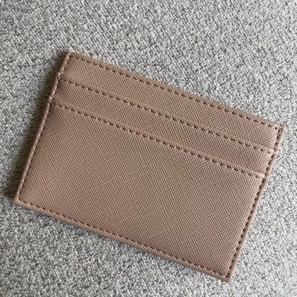 Card holder - Picture 2 of 2